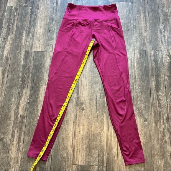 F21 Burgundy Active Pocket High Waist Compression Leggings Size XS - Picture 9 of 9
